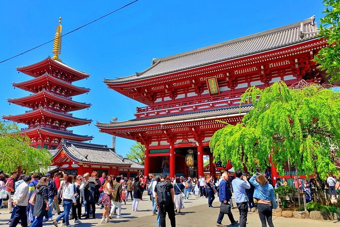 Unlock Hidden Tokyo: Private Custom Tour with a Local guide - Imperial Palace: Tokyo’s formal center