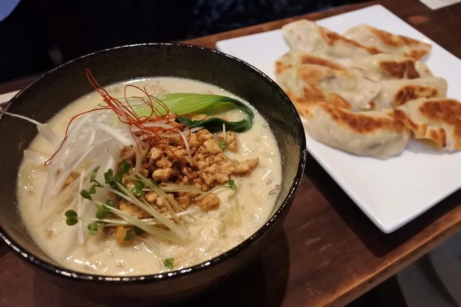 Vegan/Vegetarian Ramen and Gyoza by Bentoya cooking - The supermarket stop puts ingredients in context