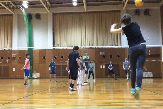 Volleyball in Osaka & Kyoto with Locals! - Why the friendly format matters