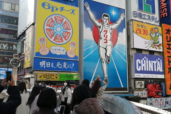 Walking Tour of Osaka's 5 Must-See Sights, with Ramen for Lunch - Shinsekai and the old Osaka atmosphere
