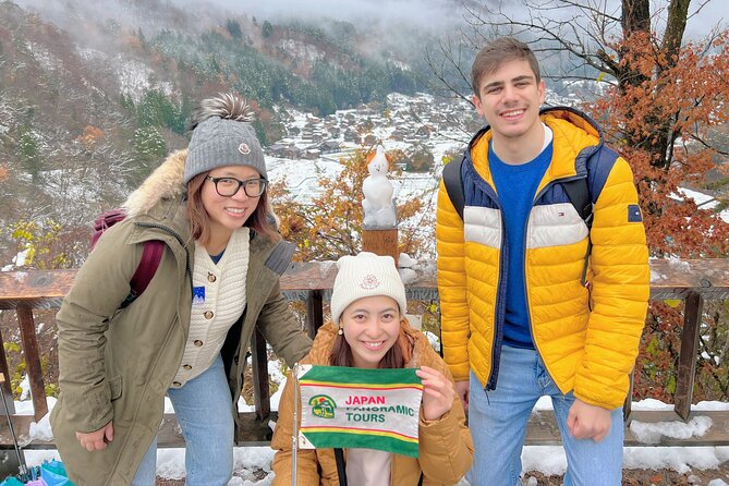 World Heritage Shirakawa-go and Experience Tours from Kanazawa - Kenrokuen Garden and four-season beauty