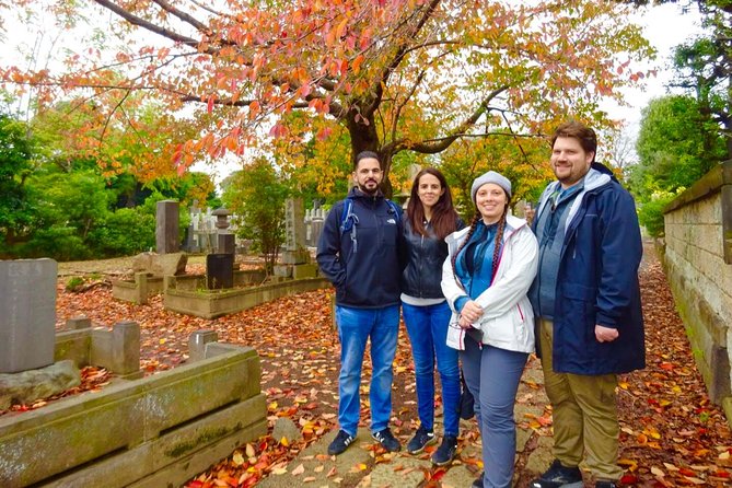 Yanaka Walking Tour: Historic and Traditional District of Tokyo - Tennoji Temple and its bronze Buddha