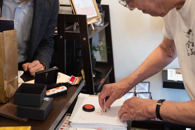 Your Own HANKO Name Seal Activity in Kamakura. - What the private format adds